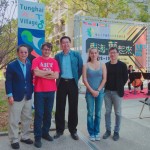 新業(yè)建設卓勝隆董事長(左一)與西班牙雕塑家Nando Alvarez (左二)、新業(yè)建設蕭智夫建築師(中間)、保加利亞雕塑家Liliya Pobornikova (右二)及東海建築系邱浩修系主任(右一)一同在東海國際公共藝術創(chuàng)作營共襄盛舉。(照片攝於2018/12/07東海大學)