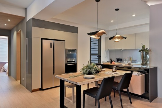 你也同樣享受著餐廚時光嗎？兼顧實用性及美學(xué)的空間，讓人迎來舒適的視覺饗宴後開心掌廚！