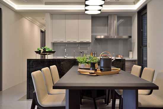 用一整個(gè)空間的溫柔，想給你全心的禮遇。