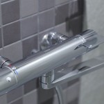 暖心的TOTO溫控?zé)崴堫^，提供安全又可靠的水溫，帶來更放鬆的沐浴時(shí)光，兼具安全又舒壓的衛(wèi)浴空間。