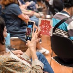 贈予每一位來賓的作品小卡，其中的作品－「無花果」是楊士毅想起那些把花開在自己心裡，卻將成果放在自己身邊的人，將這一份感謝送給大家。