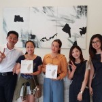 感謝插畫家邱馨怡接受新業(yè)的專訪！提在手上的伴手禮－「紅豆與香米」源於一畝田勃發(fā)的生命力，但我們敬天、愛地、惜人的心，始終不只有一畝而已。