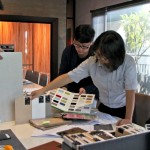 我們處處留心，嚴(yán)選合宜的板材顏色與紋路，就是為了讓您住得舒心。