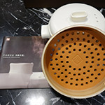 瑞典及蘇格蘭設計師「Office for Product Design」，讓傳統(tǒng)經典的竹蒸籠，納入嶄新的極簡設計。