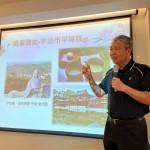 新業(yè)建設穆椿松名譽董事長，講座當天彷彿化身為「說書先生」，帶領(lǐng)大家穿越時空進入日本武士時代。