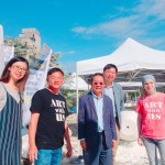 藝術家現(xiàn)場創(chuàng)作中?？粗髌吩谒囆g家巧手下逐漸成形，就像萬丈高樓平地起，雖有辛勞，但相信成就感終究會超越一切！