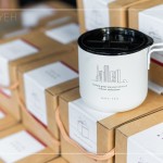 新業(yè)客製化鋼杯，陪你度過(guò)即將入冬的時(shí)序，將這份心意恆溫待續(xù)，如同新業(yè)一如往常的陪伴。