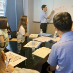 新業(yè)建設(shè)邱正光副總經(jīng)理完整講解公司的SOP，流程謹(jǐn)慎詳實(shí)與職人團(tuán)隊(duì)的堅(jiān)持。