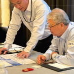 新業(yè)建設(shè) 創(chuàng)辦人 穆椿松先生 與各部門主管一同參與，希望藉由這場(chǎng)培訓(xùn)課程，將品牌內(nèi)涵轉(zhuǎn)化為實(shí)際行動(dòng)，讓品牌與行為更有一致性。