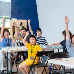 活動(dòng)尾聲的QA時(shí)間，來賓與講師熱烈互動(dòng)，從走訪建築到藍(lán)曬藝術(shù)的創(chuàng)作，現(xiàn)場氣氛溫暖而熱情。