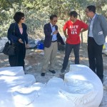 開啟一場藝術(shù)家與建築家的對話，透過彼此的文化交流，一同匯聚美好的事物。(圖左二為 新業(yè)建設(shè)卓勝隆董事長；圖右二為 西班牙雕塑家Nando Alvarez)(照片攝於2018/12/07東海大學(xué))