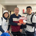 新業(yè)夥伴親自投入送餐過(guò)程，藉由行動(dòng)公益，成為他人的希望與祝福。