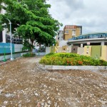 避開學(xué)童上下學(xué)時間，運用寒、暑假期間，進(jìn)行施工工程，大規(guī)模地拆除了舊有人行道，準(zhǔn)備為它煥然一新。