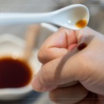 利用舌尖上的味蕾，品味最原始的黑豆香氣，記錄下味覺上的前、中、尾韻感受。