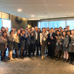 集結(jié)『土地開發(fā)、設(shè)計(jì)、營(yíng)建、行銷、客服、活動(dòng)』幹部，參與全員品牌意識(shí)培訓(xùn)課程，企業(yè)如同參天巨樹，各司其職並互相提攜，讓蔓延的枝葉，充滿盎然的生機(jī)。