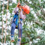 上攀到制高點後的降落，更需要有勇氣與膽識，小小的成就感就此萌芽而生。
