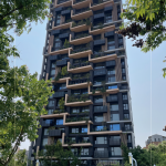 四面豐富造景，創(chuàng)造出建築不同、多變的表情，進(jìn)一步打造國(guó)際級(jí)都會(huì)住宅的完整視野。