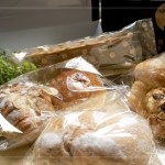 會(huì)議提供小餐盒，感謝客戶一同為未來抽絲剝繭，發(fā)揮創(chuàng)意與想像，一起尋求貼身貼心的居家空間，用心只為詳實(shí)的生活提案，也期待我們?cè)僖淮蔚南嗑邸?>
										<div   id=