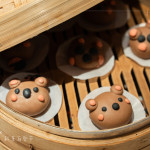 體驗活動—手作造型饅頭，捏出屬於自己的小小河貍(水中建築師)，點綴各式蔬果調(diào)色，讓大朋友與小朋友吃得更安心。