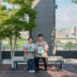 與家人親友相約一場藝遊時光，享受創(chuàng)作的過程，同時也在與自己對話，讓身心放鬆的溫柔練習(xí)。