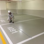 室內(nèi)停車位的長(zhǎng)寬尺寸攸關(guān)用戶停車空間與權(quán)益，勘驗(yàn)OK也代表當(dāng)初放樣的高度精準(zhǔn)性。