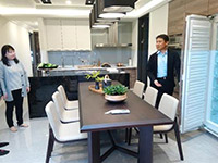 規(guī)劃55至72坪，自推出以來，大受科技新貴青睞，住宅部份已賣出7成。