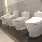 一天至少3次以上會(huì)與馬桶座接觸，因此在材質(zhì)及使用的選擇上，也需貼心到心坎裡。