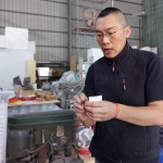 「創(chuàng)作藝術(shù)就像重新闡述生活中的細(xì)節(jié)、經(jīng)驗及體會」-藝術(shù)家 任大賢。