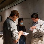 琉璃、金屬、燈光、高度…等，每一個選擇與決定背後，都需經跨部門團隊的專業(yè)評估。