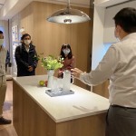 實地參訪新業(yè)【大塊森濤】樣品屋，分享新業(yè)團隊在建材、格局及選品的用心，為日後入住的居民，打造出實用又舒適的家園。