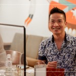 與新業(yè)的家族夥伴一起學習、共同進步，追求質(zhì)感生活，熱情始終不滅。