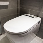 次衛(wèi)安裝免治馬桶座，提升馬桶使用舒適性，在冬天更貼近人性化的需求。