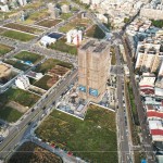 「新業(yè)大塊森濤」22層凌空地標(biāo)，以14期低密度馥綠，海納崇德路繁華核心，獲得綠建築銀級標(biāo)章(候選)，為城市帶回更多的綠，「回家，也回到自然裡」。