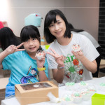 放下手機(jī)、放慢腳步，在共同投入的過程中，日常被賦予溫度，也讓甜點(diǎn)成為傳遞情感、累積回憶的媒介。