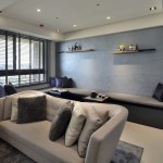 開(kāi)放式格局的安排，坐收借景、引光，放大坪效的視覺(jué)效果形塑出公領(lǐng)域舒適的生活尺度，賦予更加靈活的空間使用性和互動(dòng)性。從【新業(yè)觀峰】開(kāi)始，能體會(huì)「江上風(fēng)月無(wú)常主，但是閒人即主人」的意境與實(shí)景