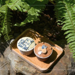 以新業(yè)品牌意象客製杯子蛋糕，象徵著生活裡的美好片刻，讓伴手禮不只是甜點，更是暖心的獨特回憶。